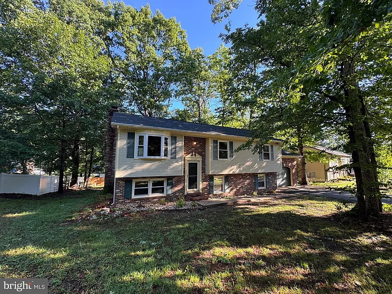10608 Holleybrooke Dr — Photo 1