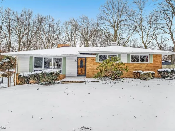 714 Northwood Dr, Uniontown, OH 44685