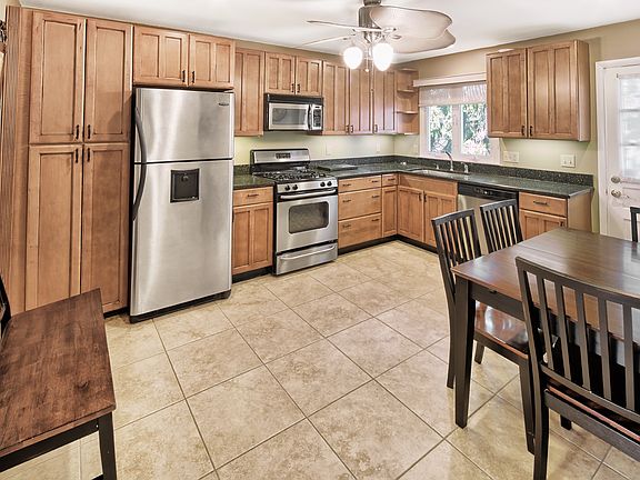 3rd image of 107 Westover Ave