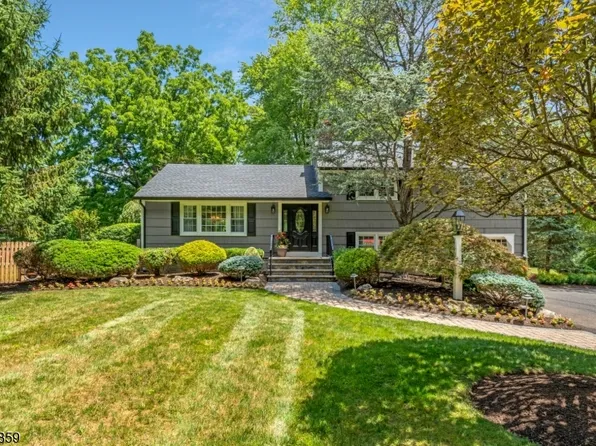 374 S Maple Ave, Bernards Twp., NJ 07920