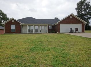 104 Thomas St, Troup, TX 75789