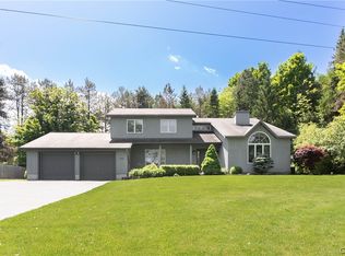 2780 Lyons Rd, Camillus, NY 13031