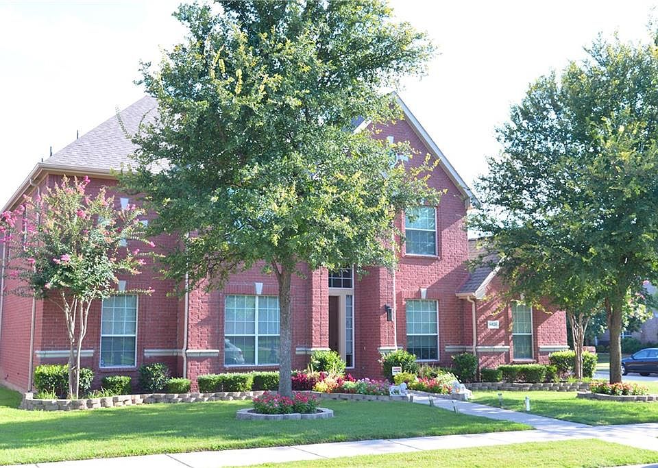1st image of 14525 Blakehill Dr
