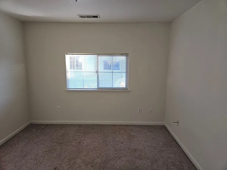 1278 Mighty Oak Ln — Photo 11