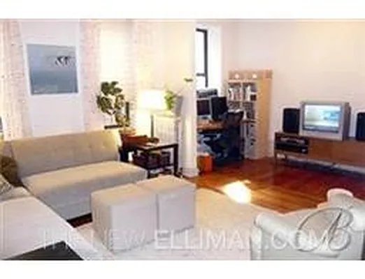 Sold by Douglas Elliman | media 20