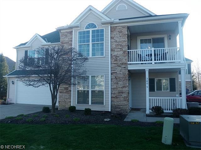 1st image of 340 W Legend Ct