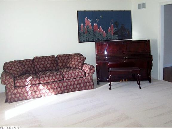 4th image of 3650 Joyce Ann Dr