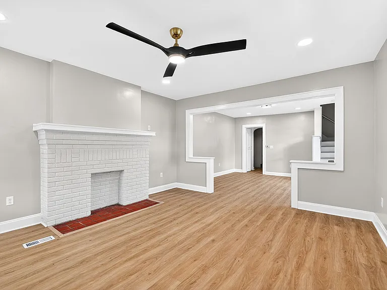 1234 S Champion Ave #1234 — Photo 9