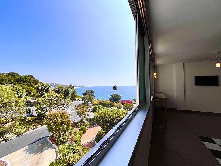 17350 W Sunset Blvd #602 — Photo 6