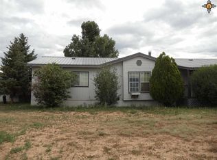 697 Harlan Dr, Las Vegas, NM 87701