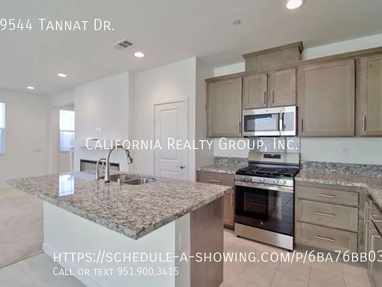 39544 Tannat Dr — Photo 12