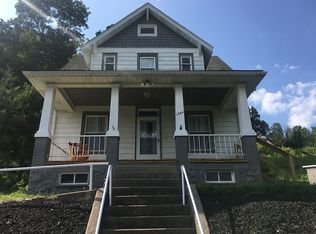 1544 Friedensburg Rd, Reading, PA 19606