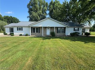 4107 Lake Rockwell Rd, Ravenna, OH 44266