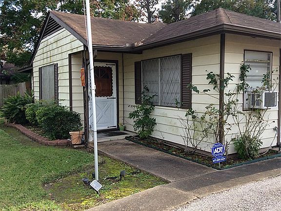 4th image of 6502 Crestford Ln