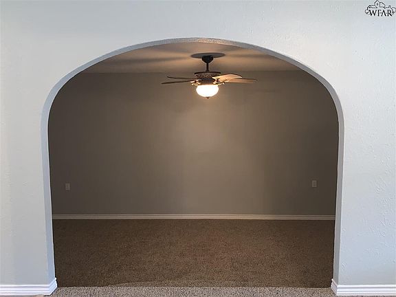 5th image of 4200 Sondra Dr