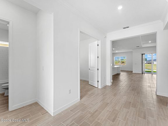 5th image of 1464 Blessed Isles Dr NW