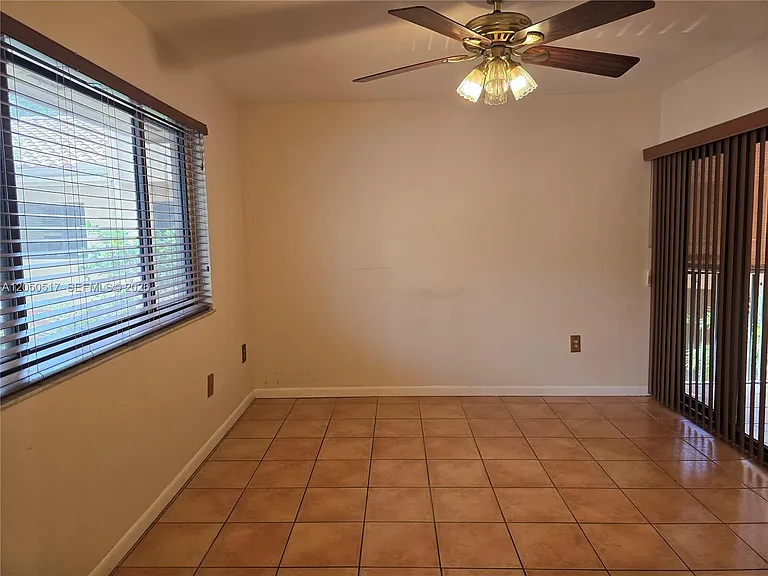 15545 Miami Lakeway N #211 — Photo 14