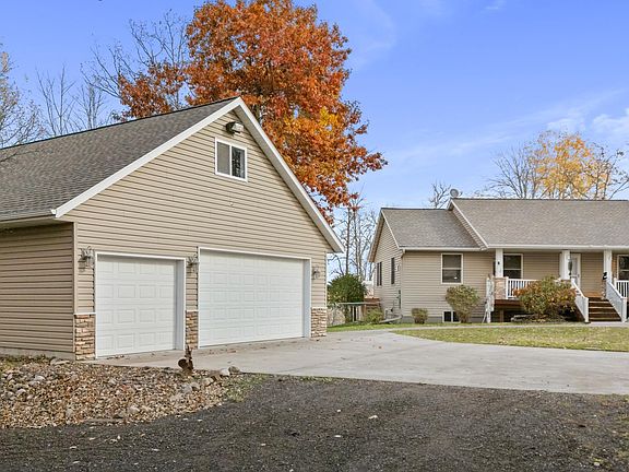 2nd image of 2828 W River Rd