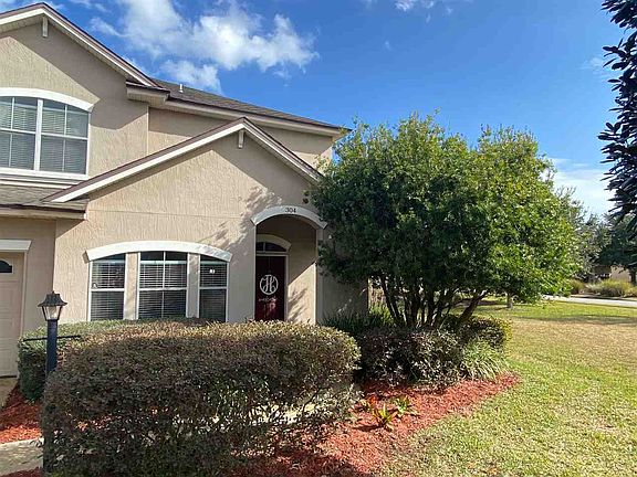 2nd image of 304 Summercove Cir