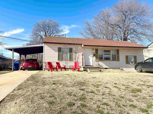2546 Everitt Dr, Enid, OK 73703