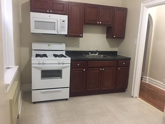 1st image of 323 Union St APT B4