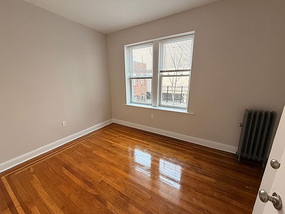 3rd image of 328 61st St #22E