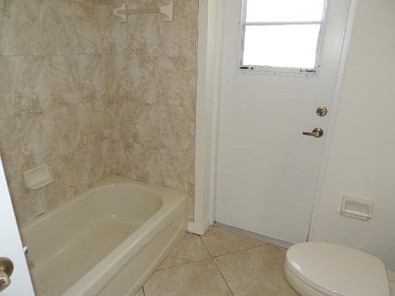 5th image of 1509 SW Crater Ave