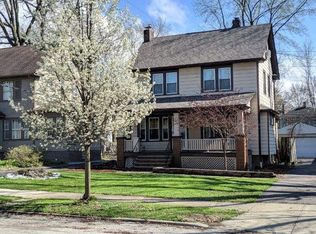 3256 Ormond Rd, Cleveland Heights, OH 44118