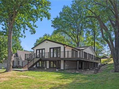 7809 N Scenic Dr, Kansas City, MO, 64152