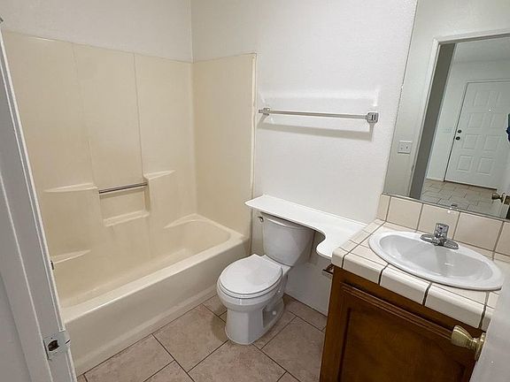 5th image of 16140 Tawney Ridge Ln APT C