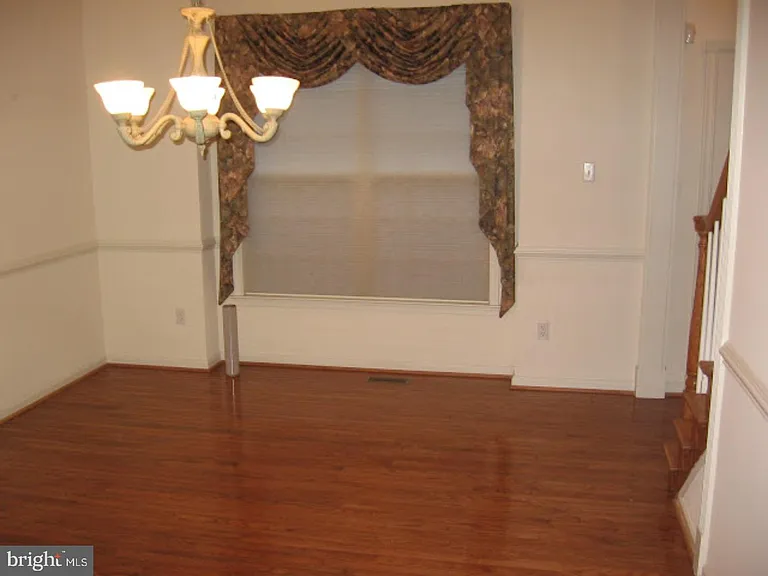 218 Silverbell Ct — Photo 10