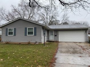 1609 Prairie Rd, Madison, WI 53711