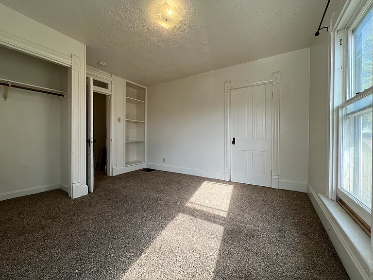 917 Mulberry Ave #4 — Photo 9