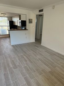 241 S Royal Poinciana Blvd APT 108, Miami Springs, FL, 33166