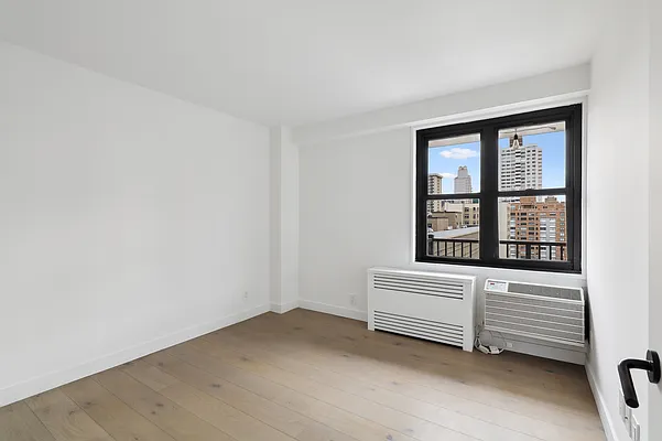 Rented by Compass | media 9