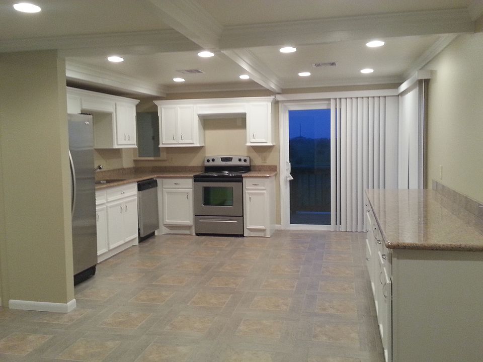 1st image of 14211 Miramar St