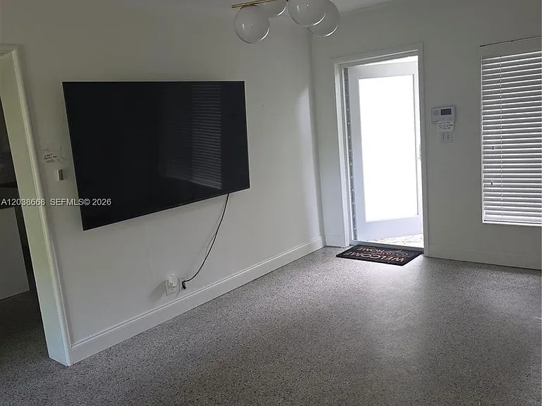 2532 Garfield St — Photo 14