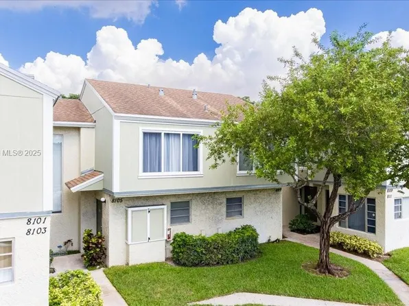 8105 Lagos De Campo Blvd #J-2, Tamarac, FL 33321