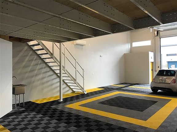3rd image of 1630 Sarasota Center Blvd #11
