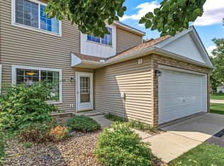 6414 158th St W, Apple Valley, MN 55124