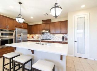 40532 Calla Lilly St, Murrieta, CA 92563