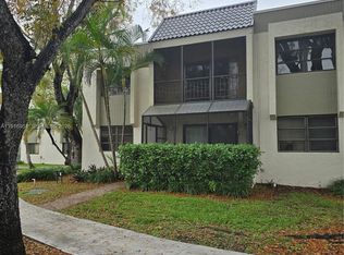 7925 SW 104th St #201, Miami, FL 33156