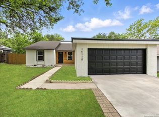 14118 Old Bond St, San Antonio, TX 78217