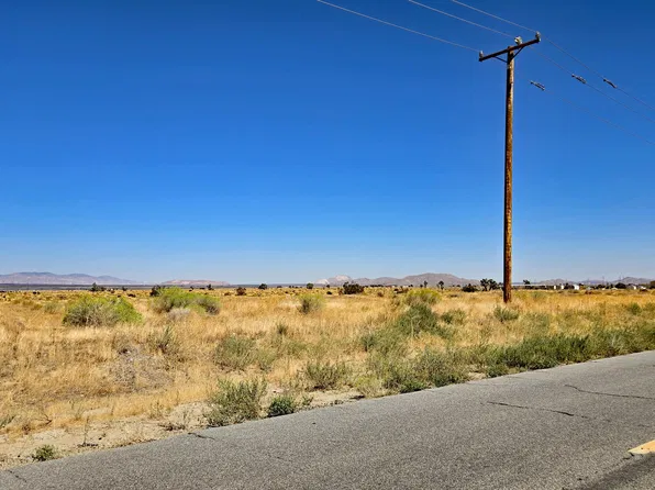W Avenue A, Rosamond, CA 93560