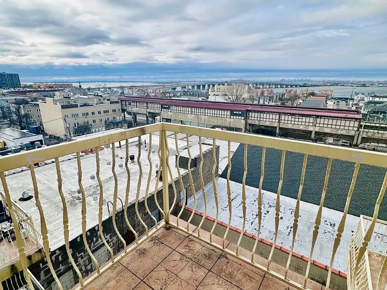 88-02 Rockaway Beach Blvd #7A — Photo 28
