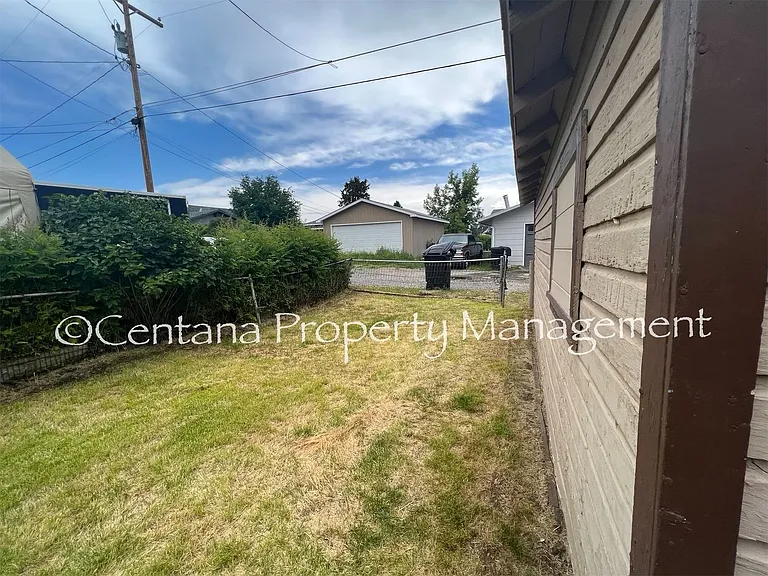 1528 A St — Photo 19