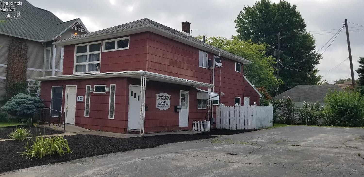 507 Garrison St, Fremont, OH 43420 Zillow