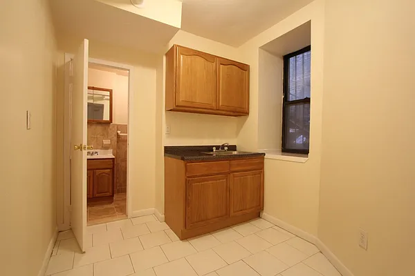 Rented by Bohemia Realty Group | media 9