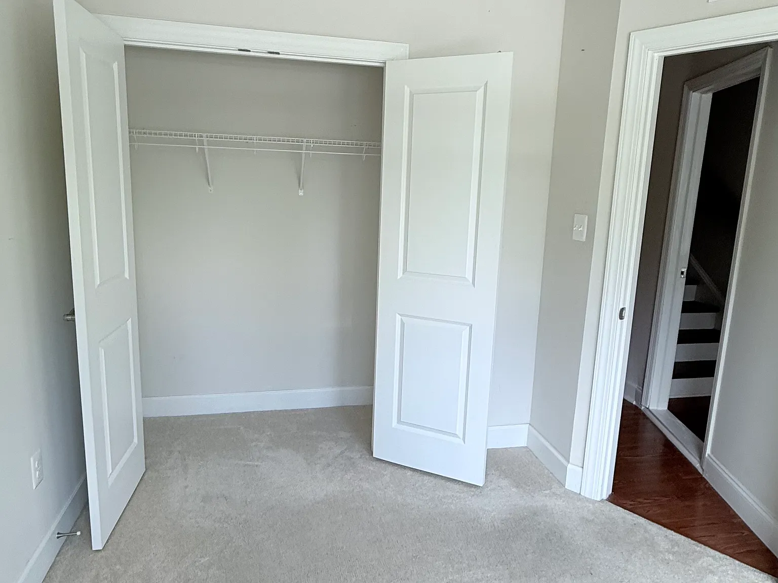 4 bed, 2056 sqft, $3,600 — Photo 4