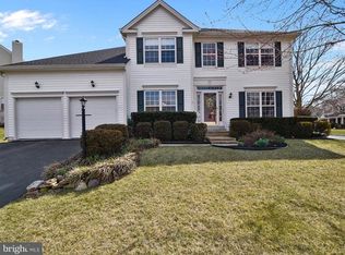 13737 Latonia Ct, Gainesville, VA 20155